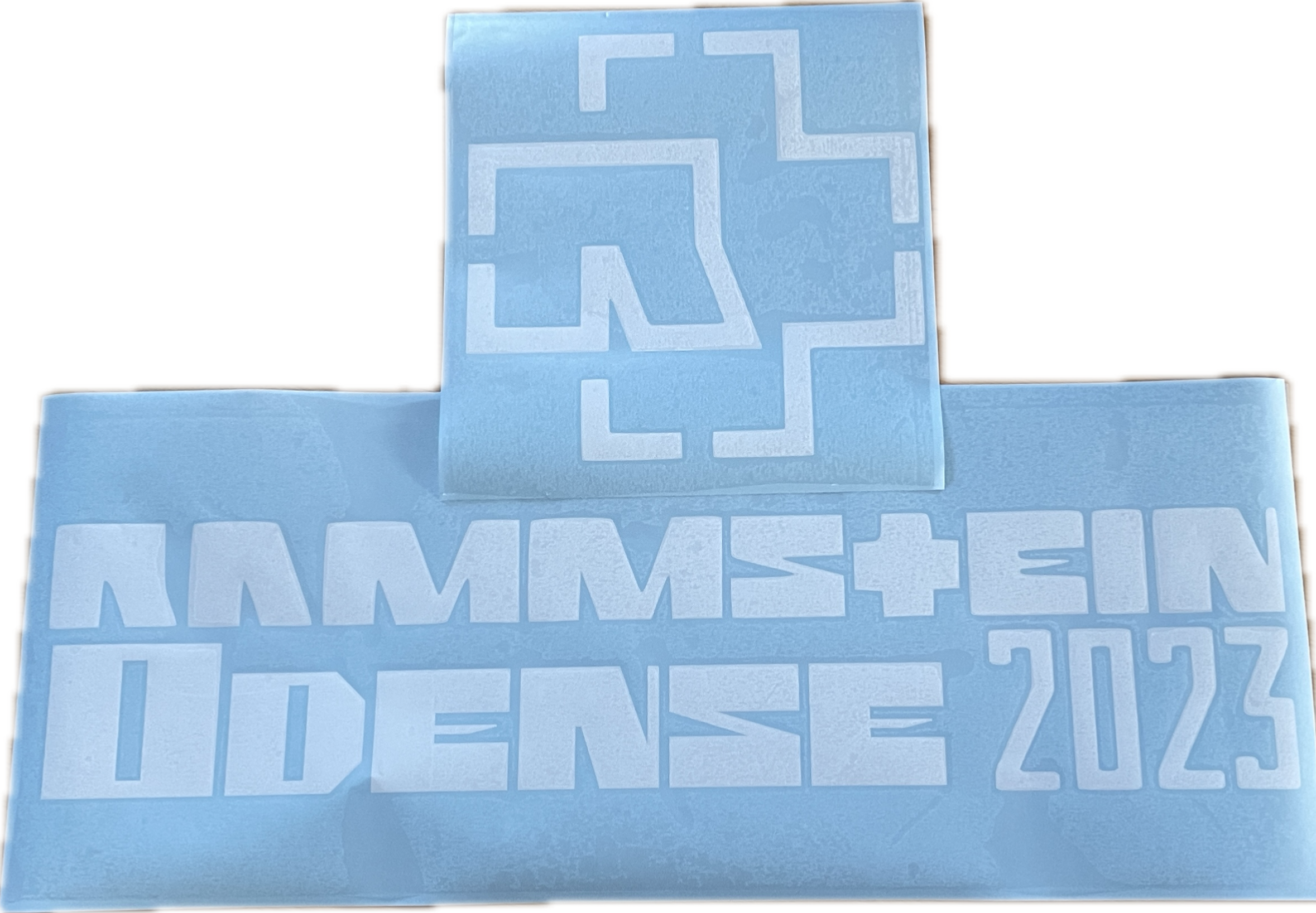 Klistremerke inntil 40x80cm